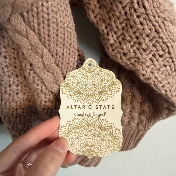 ALTAR'D STATE Cable Knit Sweater Women's Size Small Mushroom Brown NWT - Picture 2 of 6